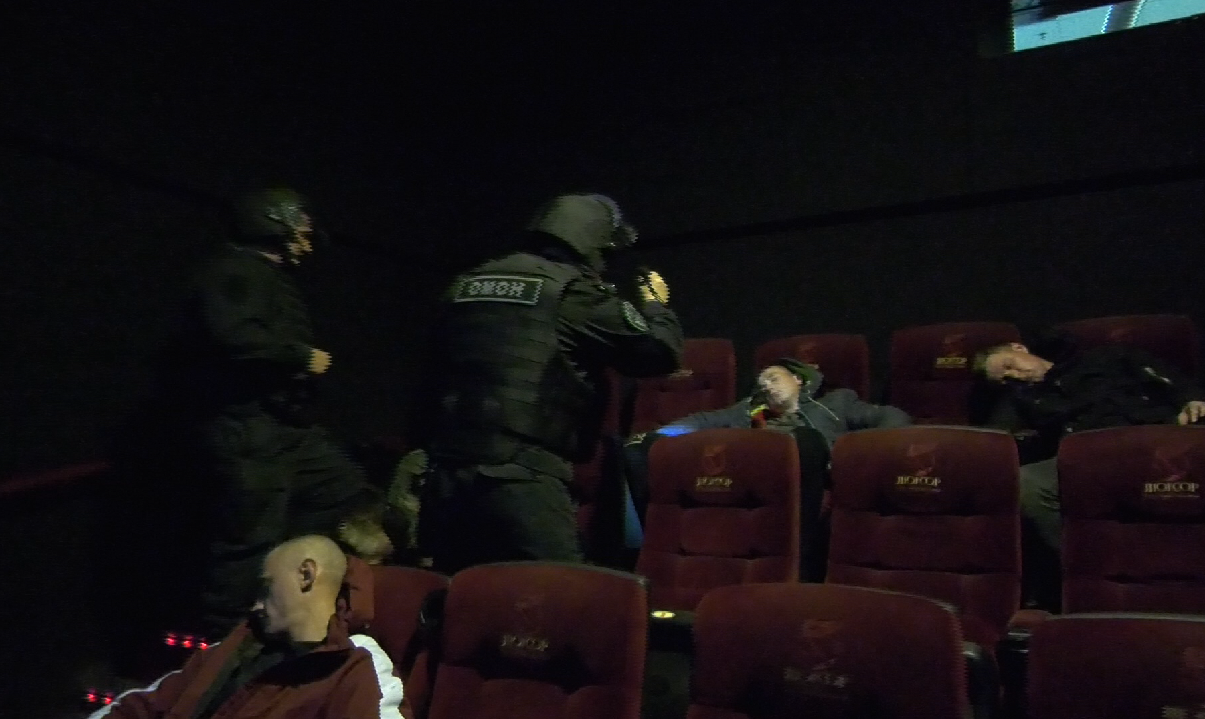 Антитеррористический ролик в кинотеатре.